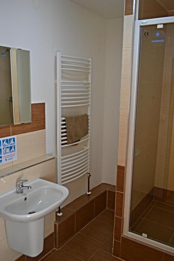 Hostel U Sv. Stepana Litomerice Ngoại thất bức ảnh