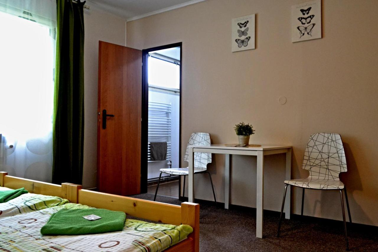 Hostel U Sv. Stepana Litomerice Ngoại thất bức ảnh